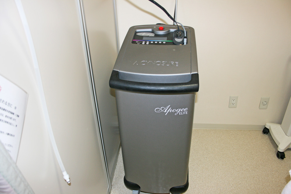 レーザー治療器